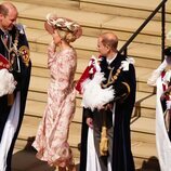 El Príncipe Guillermo y Sophie de Edimburgo hablando en la procesión de la Orden de la Jarretera 2024