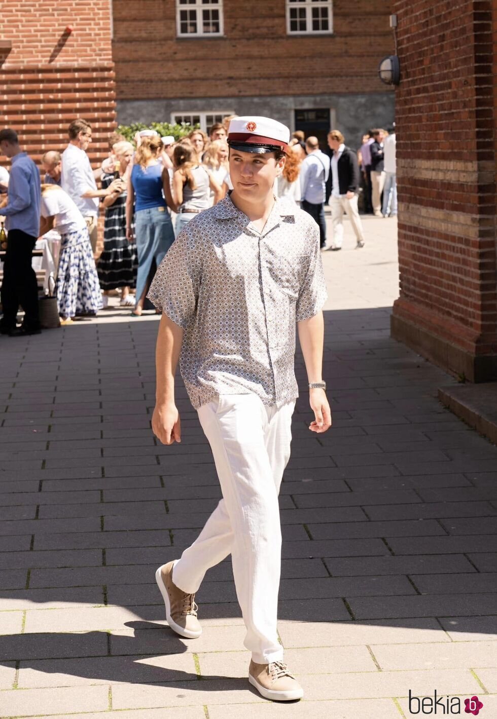 Christian de Dinamarca en su graduación