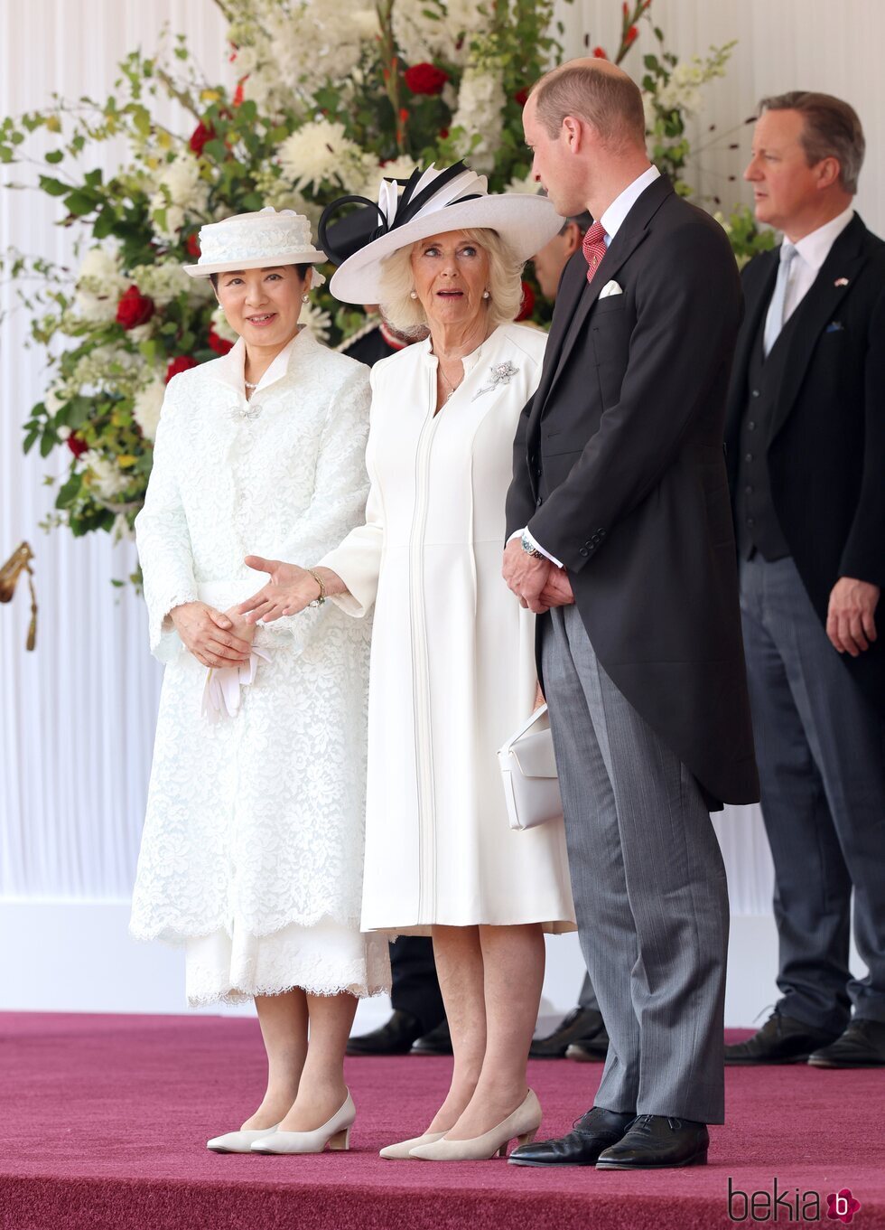 Masako de Japón, la Reina Camilla y el Príncipe Guillermo en la bienvenida a los Emperadores de Japón por su Visita de Estado a Reino Unido