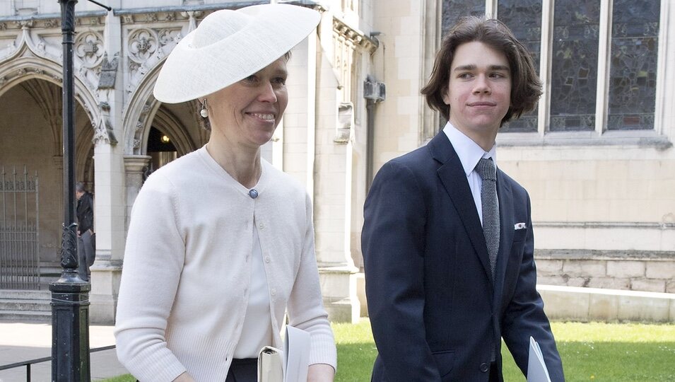 Lady Sarah Chatto y su hijo Sam Chatto