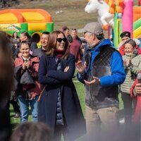 Federico y Mary de Dinamarca, muy cómplices en su primera visita oficial a Groenlandia como Reyes