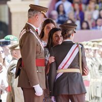 La Reina Letizia felicita a la Princesa Leonor por su nombramiento como Dama Alférez Cadete del Ejército de Tierra