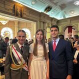 La Princesa Leonor y la Infanta Sofía con Tomás Páramo en el nombramiento de la Princesa Leonor como Dama Alférez Cadete del Ejército de Tierra