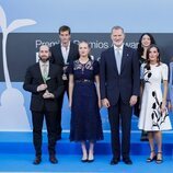 La Familia Real con los galardonados en los Premios Princesa de Girona 2024