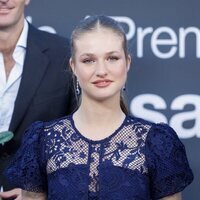 La Princesa Leonor con los pendientes de zafiros de la Reina Letizia en los Premios Princesa de Girona 2024