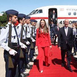 La Princesa Leonor y Marcelo Rebelo de Sousa en el recibimiento a la Princesa Leonor en su primer viaje oficial a Portugal