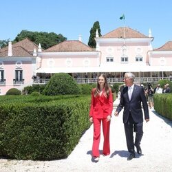 La Princesa Leonor y el Presidente de Portugal en el Palacio de Belém en el primer viaje oficial de la Princesa Leonor a Portugal