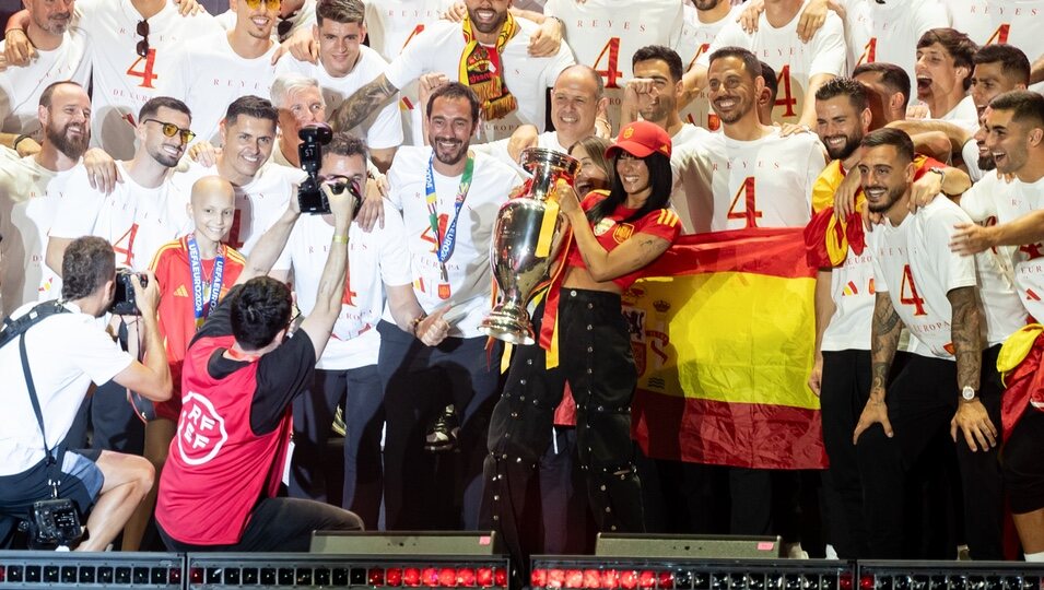 Aitana celebra la victoria de la Selección Española de Fútbol en la Eurocopa 2024