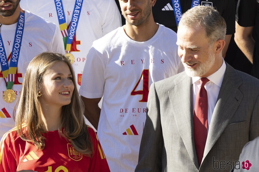 El Rey Felipe VI y la Princesa Leonor en la recepción de la Familia Real a la selección española de fútbol tras haber ganado la Eurocopa 2024