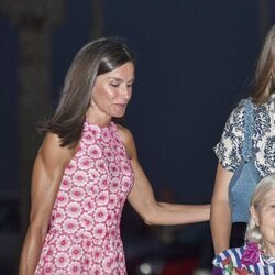 La Reina Letizia, la Princesa Leonor y Tatiana Radziwill en una cena en un restante de Portitxol durante sus vacaciones en Mallorca