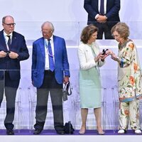 Alberto de Mónaco, Carlos Gustavo y Silvia de Suecia y la Reina Sofía en la ceremonia de clausura de los Juegos Olímpicos de París 2024