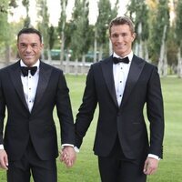 Antonio Rossi y Hugo Fuertes el día de su boda