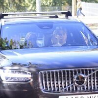 La Infanta Cristina y sus hijos Pablo y Miguel Urdangarin en el entierro de Juan Gómez-Acebo