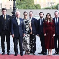 La Familia Real Sueca en la Apertura del Parlamento con el Presidente del Riksdag