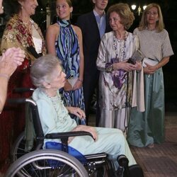 La Reina Sofía, las Infantas Elena y Cristina, Miguel e Irene Urdangarin e Irene de Grecia en la cena previa a la boda de Theodora de Grecia y Matthew Kuma