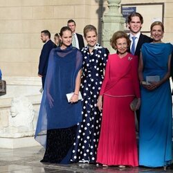 La Reina Sofía, sus hijas Elena y Cristina y sus nietos Juan, Miguel e Irene Urdangarin en la boda de Theodora de Grecia y Matthew Kumar