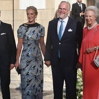 Benedicta de Dinamarca y Alexandra zu Sayn-Wittgenstein-Berleburg con su marido y su hijo Richard en la boda de Theodora de Grecia y Matthew Kumar