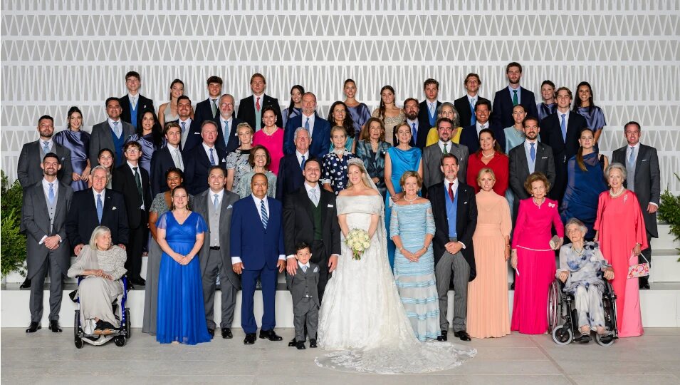 Foto oficial de la boda de Theodora de Grecia y Matthew Kumar con sus familiares y royals invitados