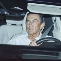 Pedro Campos en coche durante la estancia del Rey Juan Carlos en su casa