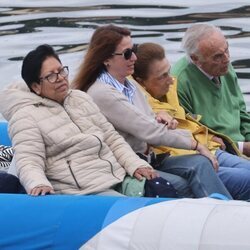 La Infanta Margarita y Carlos Zurita navegando en Sanxenxo