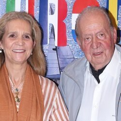 La Infanta Elena y el Rey Juan Carlos en la cena de clausura del Trofeo Xacobeo