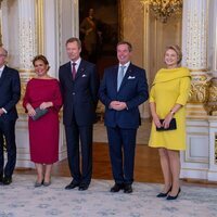 El Primer Ministro de Luxemburgo y la Familia Gran Ducal en la ceremonia en la que Guillermo de Luxemburgo se convirtió en Lugarteniente