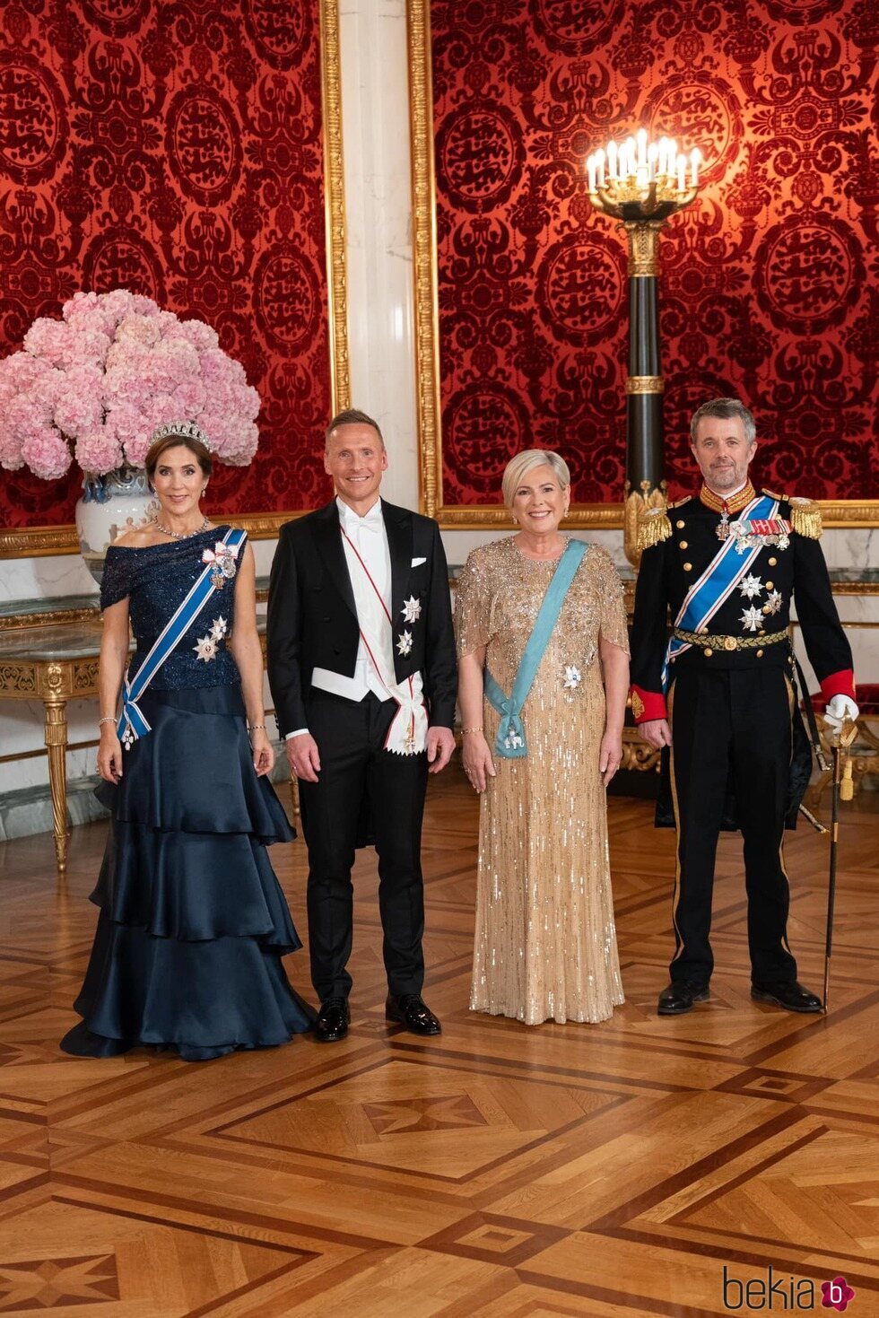 Federico y Mary de Dinamarca con la Presidenta de Islandia y su marido en una cena de gala