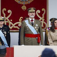 El Rey Felipe, la Reina Letizia y la Princesa Leonor en el desfile del Día de la Hispanidad 2024