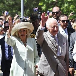 Los Reyes Carlos III y Camilla en un servicio religioso en Sídney durante su viaje oficial a Australia en octubre de 2024