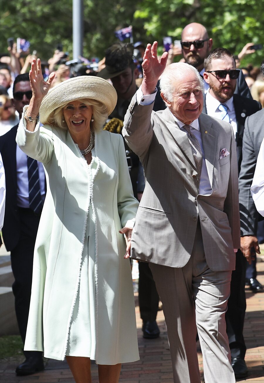 Los Reyes Carlos III y Camilla en un servicio religioso en Sídney durante su viaje oficial a Australia en octubre de 2024