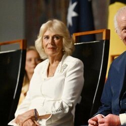 Los Reyes Carlos y Camilla en el Parlamento australiano en Canberra durante su viaje oficial a Australia en octubre de 2024