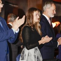 La Princesa Leonor, el Rey Felipe y la Reina Letizia durante el concierto de los Premios Princesa de Asturias 2024