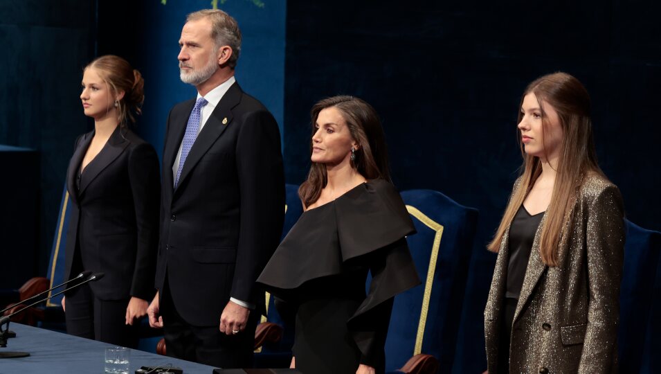 El Rey Felipe, la Princesa Leonor, la Reina Letizia y la Infanta Sofía durante los Premios Princesa de Asturias 2024