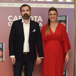 Carlota Corredera y Carlos de la Maza en un evento