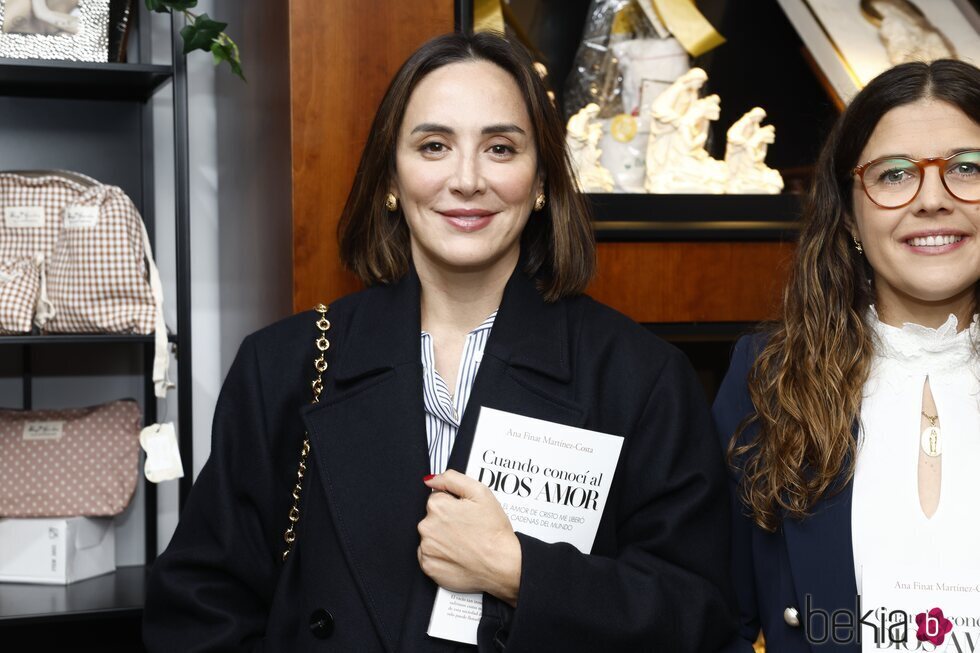 Tamara Falcó en la presentación del libro de Ana Finat