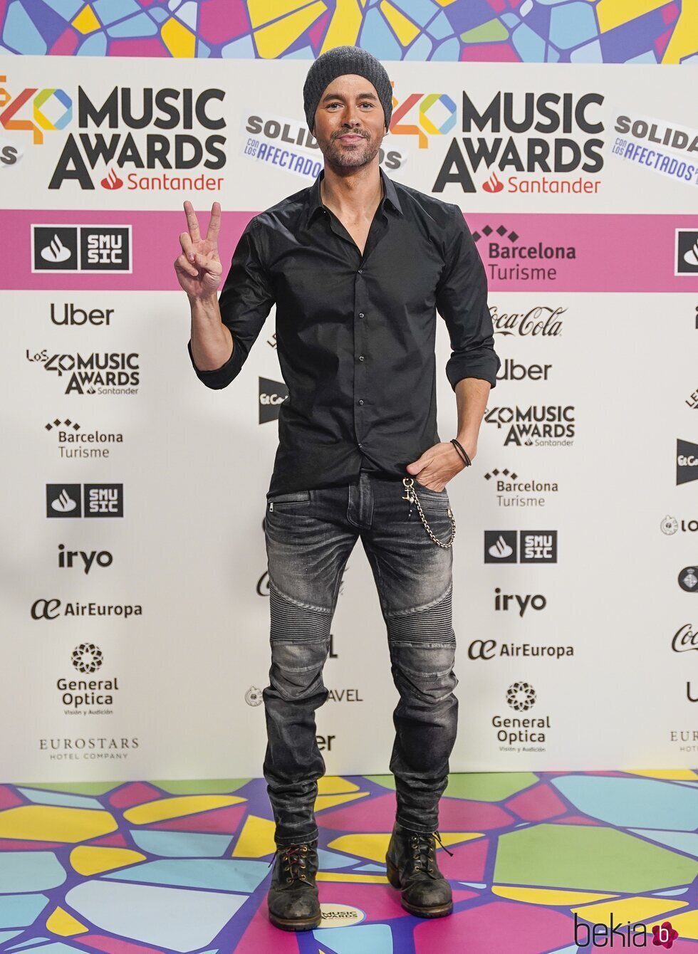 Enrique Iglesias acude a Los 40 Music Awards en Barcelona