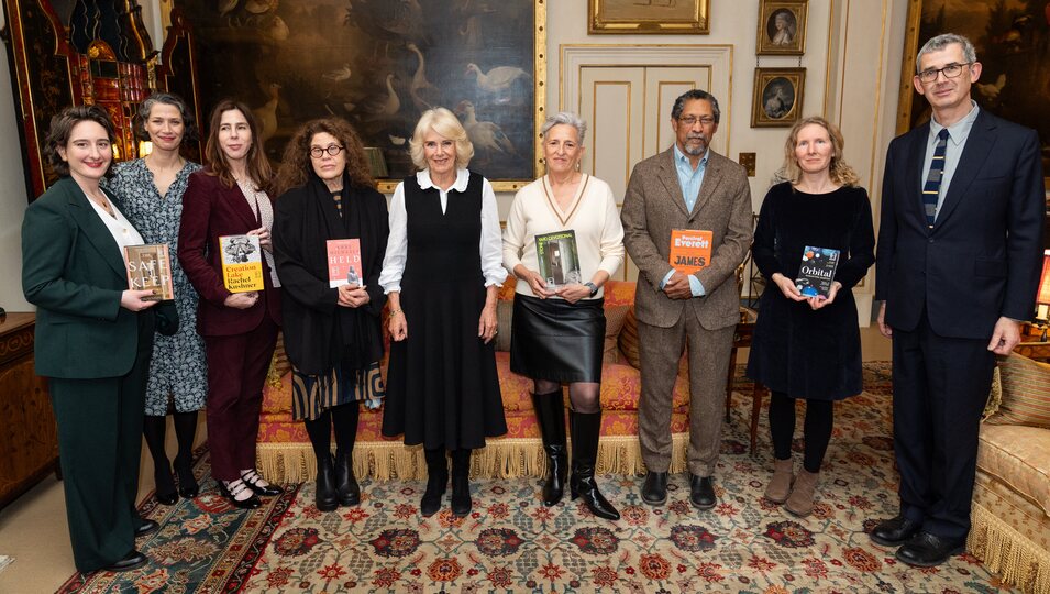 La Reina Camilla en una recepción en Clarence House a los ganadores del Premio Booker