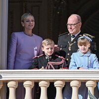 Alberto y Charlene de Mónaco y sus hijos Jacques y Gabriella en el Día Nacional de Mónaco 2024