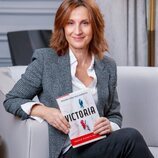 Paloma Sánchez-Garnica con su novela 'Victoria'