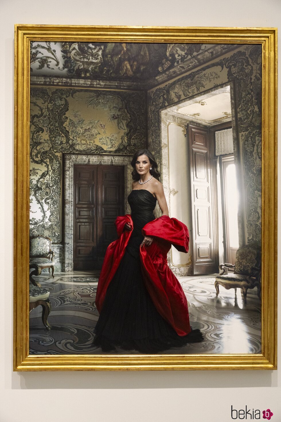 Retrato realizado por Annie Leibovitz de la Reina Letizia en el Palacio Real