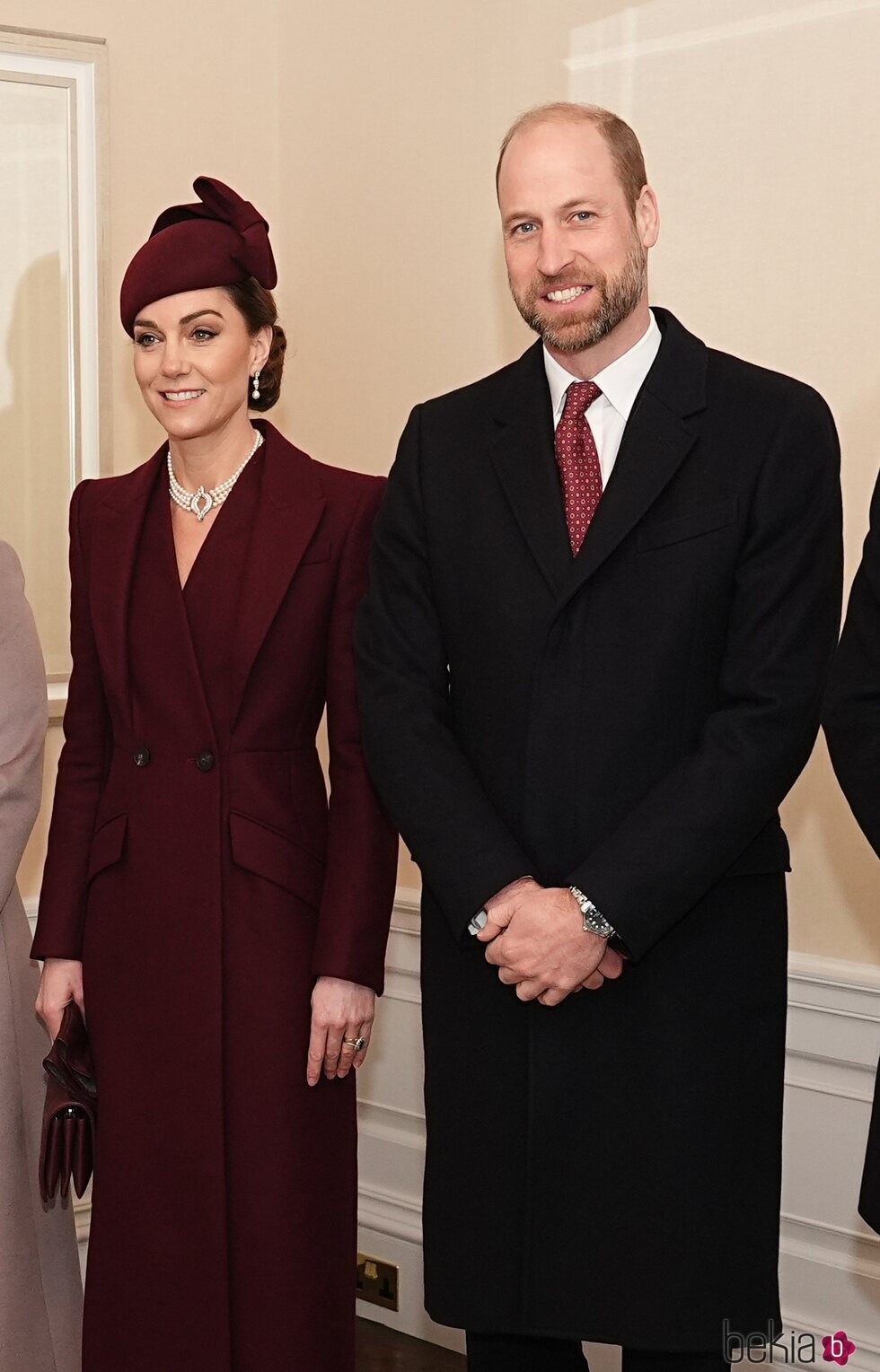 Kate Middleton y el Príncipe Guillermo en su recibimiento al Emir de Catar y a su mujer en su visita de Estado