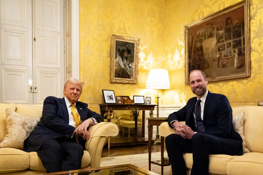 El Príncipe Guillermo y Donald Trump durante su reunión en París tras la reapertura de Notre Dame