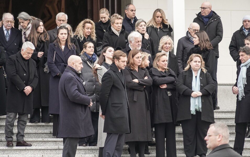 Carolina de Mónaco, Carlota Casiraghi, Pierre Casiraghi y Beatrice Borromeo en el funeral de Fernanda Biffi Casiraghi