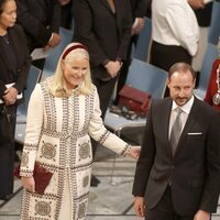 Haakon y Mette-Marit de Noruega en la entrega del Nobel de la Paz 2024