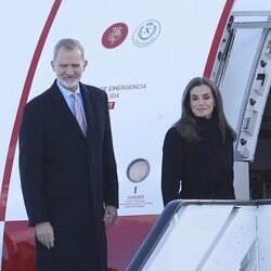 Los Reyes Felipe y Letizia en su despedida con honores al partir a su Viaje de Estado a Italia