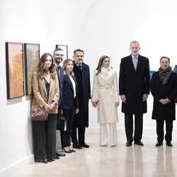 Los Reyes Felipe y Letizia y el Ministro de Exteriores en la Real Academia de España en Roma en su Viaje de Estado a Italia