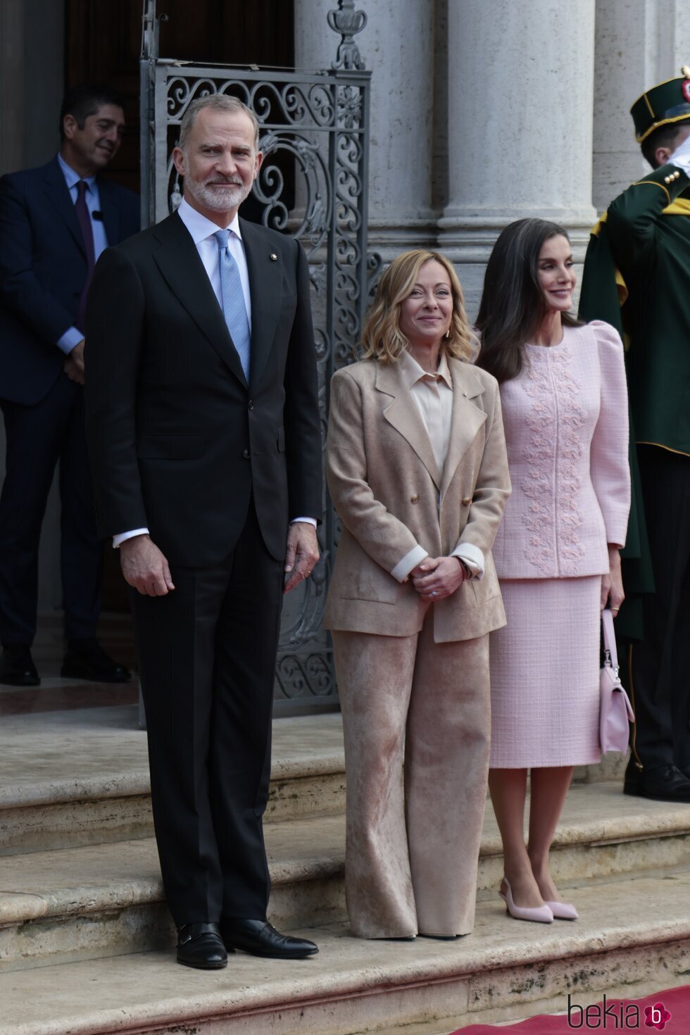 Los Reyes Felipe y Letizia y Giorgia Meloni en un almuerzo por la Visita de Estado de los Reyes de España a Italia