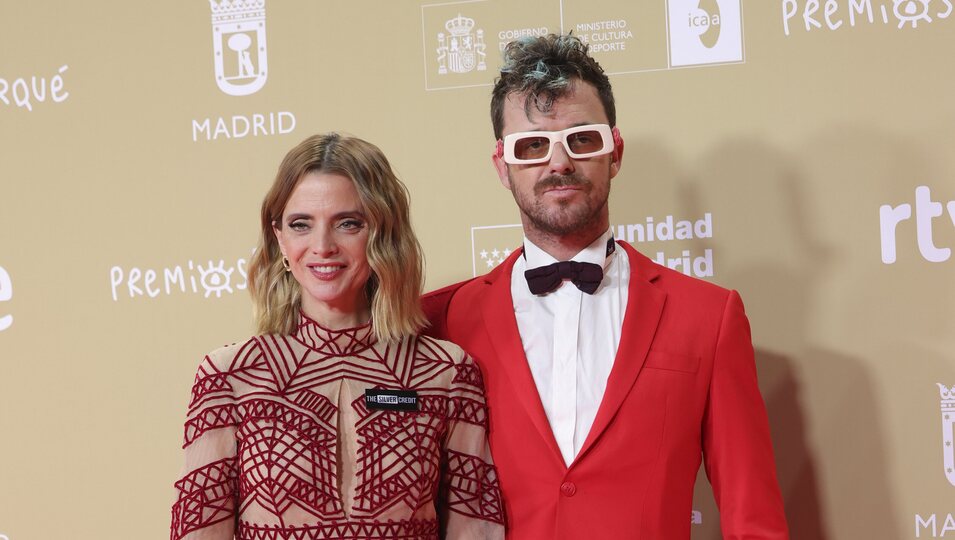 Macarena Gómez y Aldo Comas en los Premios Forqué 2024