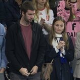 Juan Urdangarin, Johanna Zott y la Infanta Cristina en un partido de balonmano de Pablo Urdangarin con su equipo