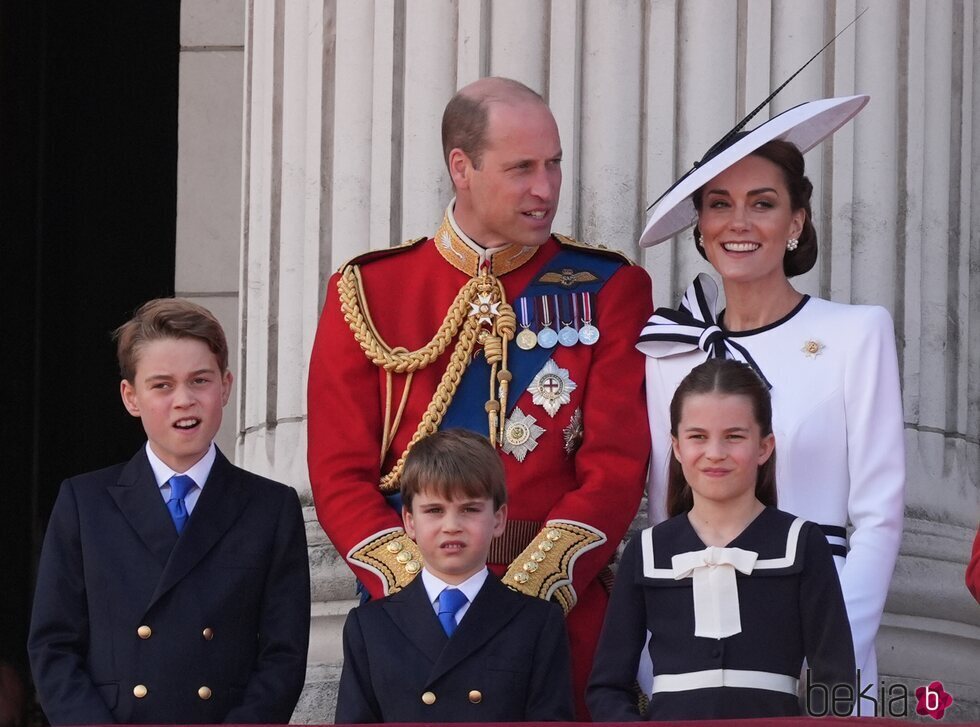 El Príncipe Guillermo y Kate Middleton y sus hijos George, Charlotte y Louis en Trooping the Colour 2024